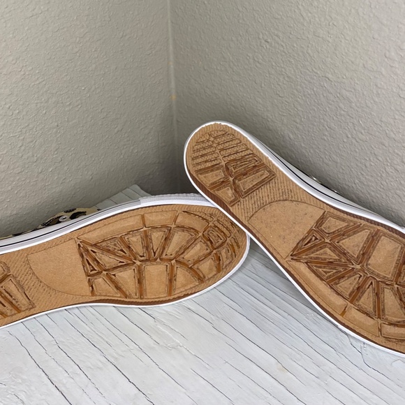 Queen George low top leopard print sneakers - Picture 5 of 8